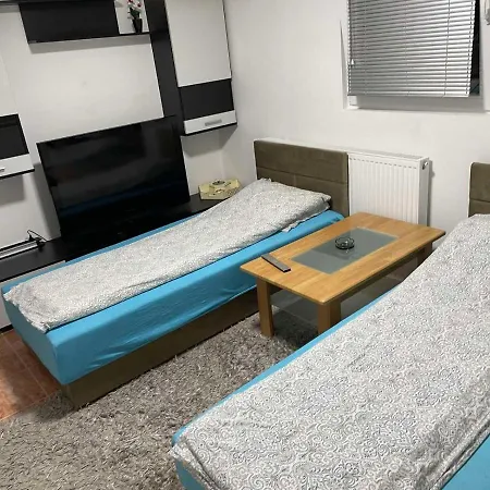 Apartment Dvokrevetni-dvije Osobe *